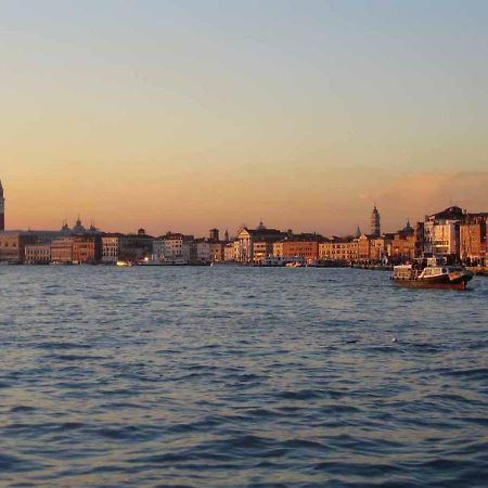 Ciprea Rooms Венеція Екстер'єр фото